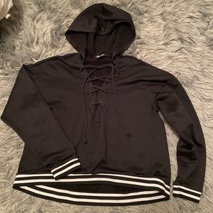 BUNDLE 2 hoodies and sweatshirt